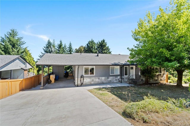 1 of 52 - 125 Arbutus Cres, Ladysmith, BC