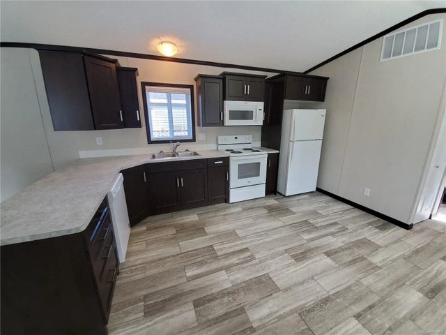 3 of 20 - 1720 Whibley Rd 52, Coombs, BC