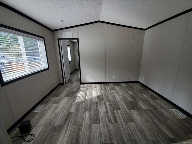 5 of 20 - 1720 Whibley Rd 52, Coombs, BC