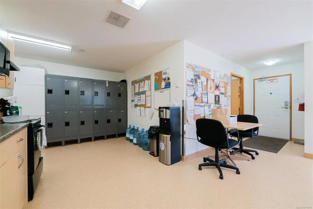 4 of 13 - 721 Church St, Gabriola Island, BC