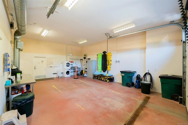 5 of 13 - 721 Church St, Gabriola Island, BC