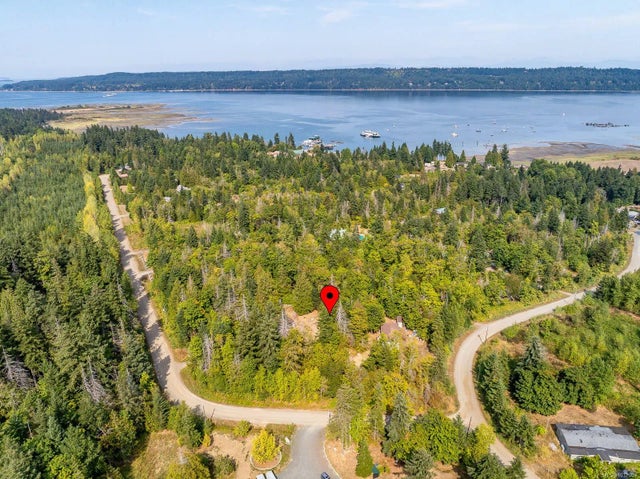 2 of 31 - 7390 Cougar Smith Rd, Fanny Bay, BC