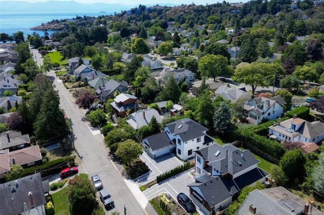 4 of 61 - 650 Monterey Ave, Oak Bay, BC