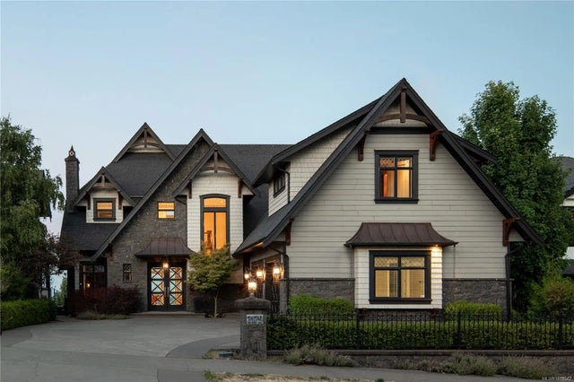 1 of 74 - 2179 Spirit Ridge Dr, Langford, BC