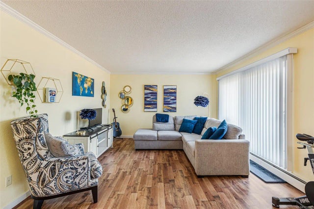 3 of 25 - 255 Hirst Ave 208, Parksville, BC