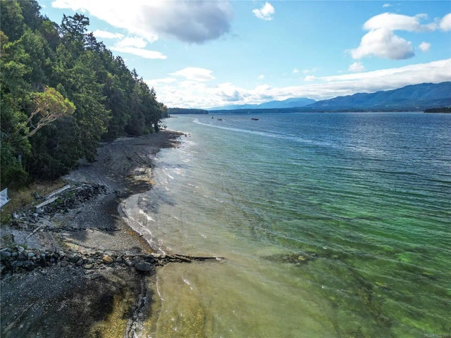 3 of 8 - Lt 7 Glen Ghorm Rd, Denman Island, BC