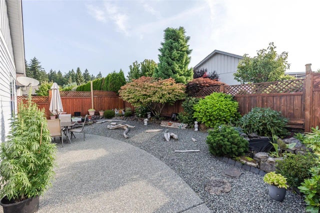 5 of 31 - 3866 Mimosa Dr, Nanaimo, BC