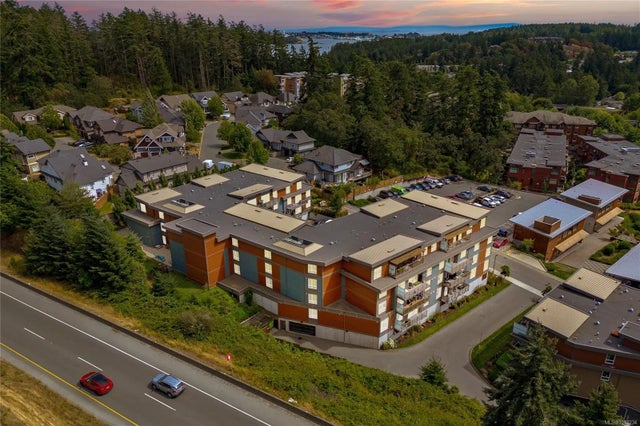 2 of 44 - 110 Presley Pl 210, View Royal, BC