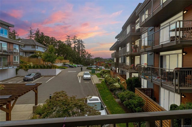 3 of 44 - 110 Presley Pl 210, View Royal, BC