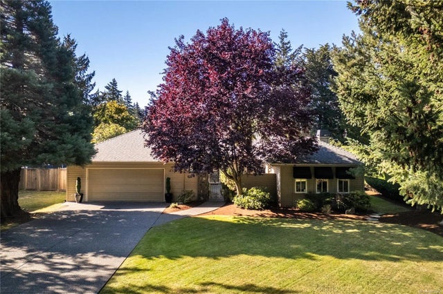 2 of 55 - 4520 Limerick Lane, Saanich, BC