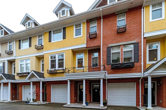 1 of 60 - 50 Mill St 111, Nanaimo, BC