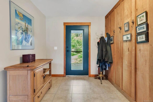 2 of 47 - 2 Welch Rd, Lasqueti Island, BC