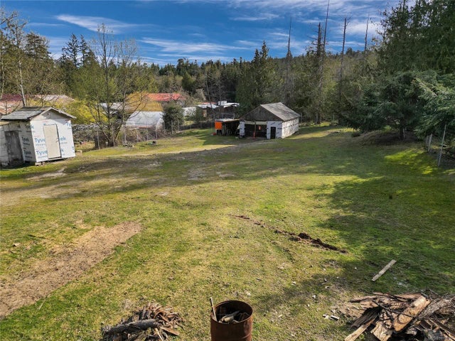 3 of 19 - 510 Whalen Rd, Mayne Island, BC