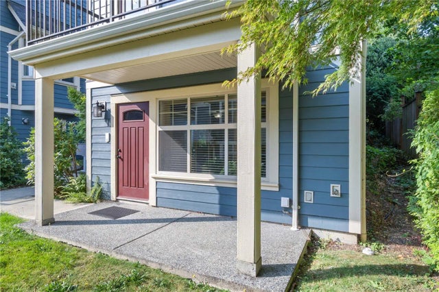 1 of 19 - 446 Milton St 1, Nanaimo, BC