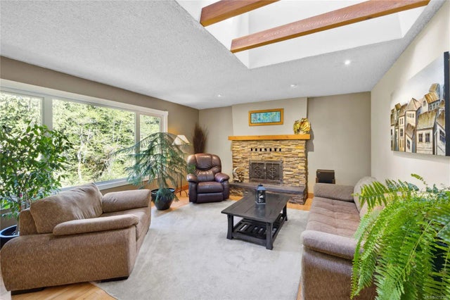 3 of 55 - 658 Martindale Rd, Parksville, BC