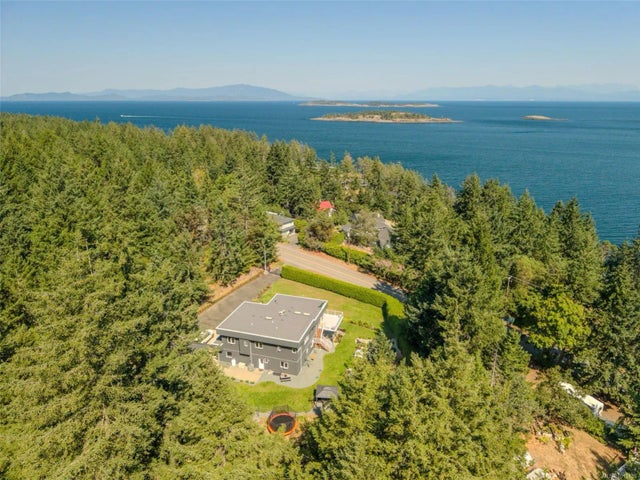 2 of 90 - 2904 Dolphin Dr, Nanoose Bay, BC