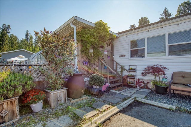 3 of 21 - 1050 Bowlby Rd 39, Coombs, BC