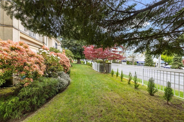 4 of 38 - 6319 Redonda Pl, Nanaimo, BC