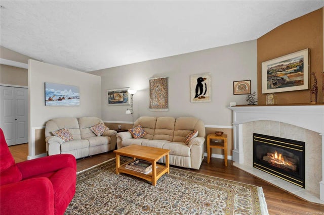 5 of 38 - 6319 Redonda Pl, Nanaimo, BC