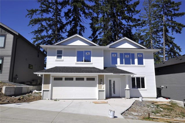1 of 24 - 610 Rotayo Rd, Nanaimo, BC