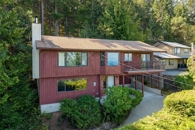 1 of 61 - 5267 Lost Lake Rd, Nanaimo, BC