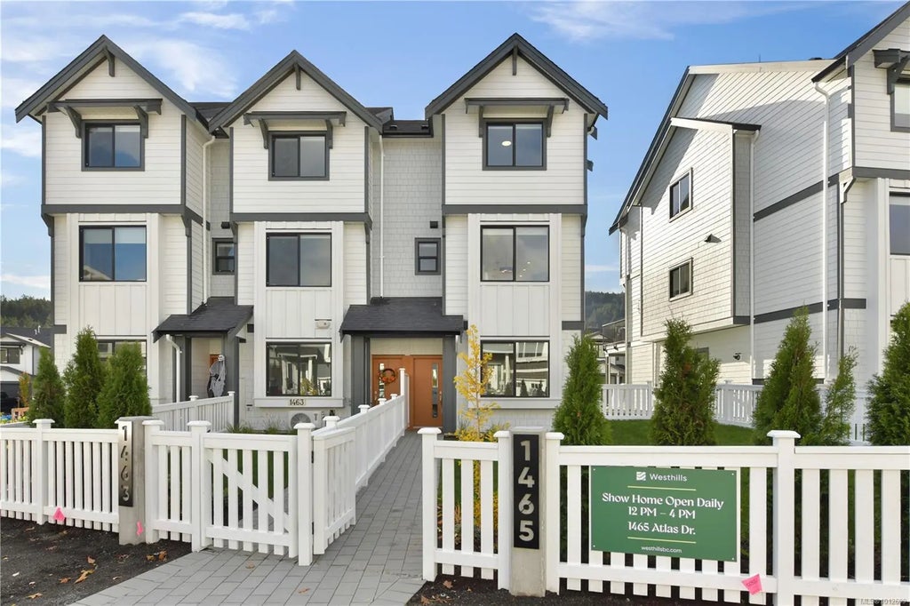 1501 Atlas Dr, Langford