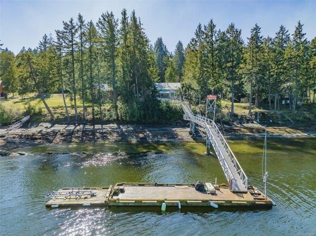 1 of 47 - 558 Weathers Way, Mudge Island, BC