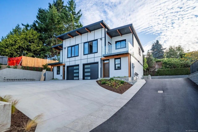 1 of 72 - 2549 Doctors Rd, Nanaimo, BC