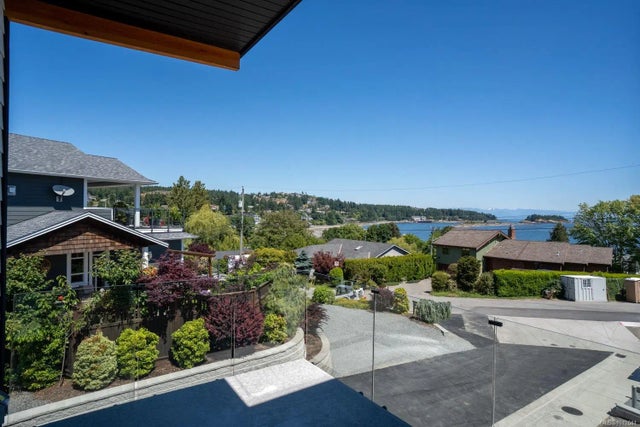 4 of 72 - 2549 Doctors Rd, Nanaimo, BC