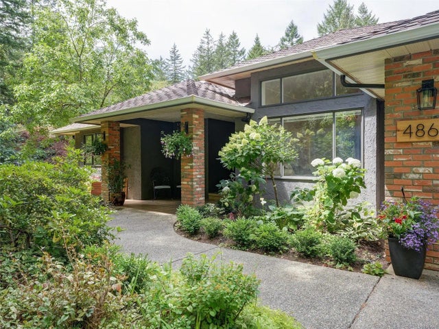 1 of 25 - 4860 Excelsior Rd, Saanich, BC