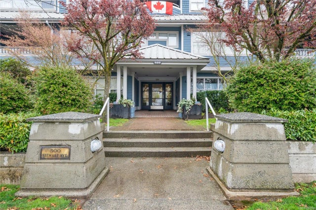 1 of 48 - 500 Stewart Ave 502, Nanaimo, BC