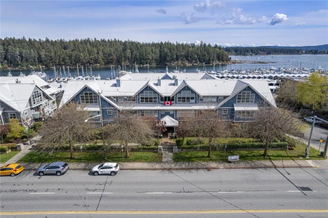 2 of 48 - 500 Stewart Ave 502, Nanaimo, BC