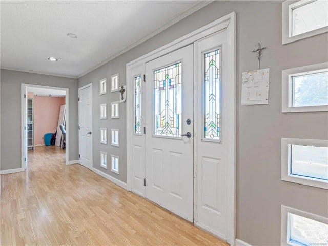 2 of 91 - 1546 Grandom Pl, Nanaimo, BC