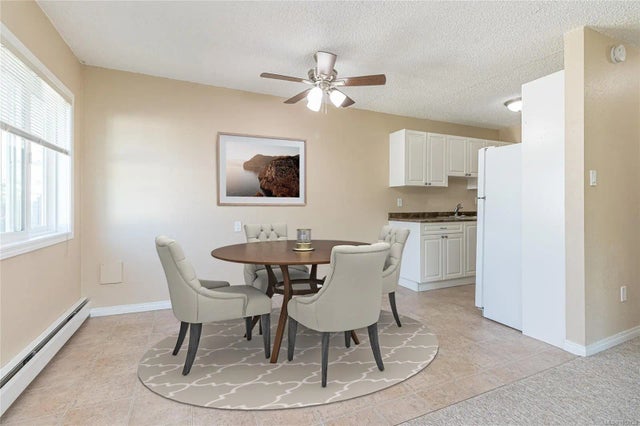 4 of 33 - 218 Bayview Ave 402, Ladysmith, BC