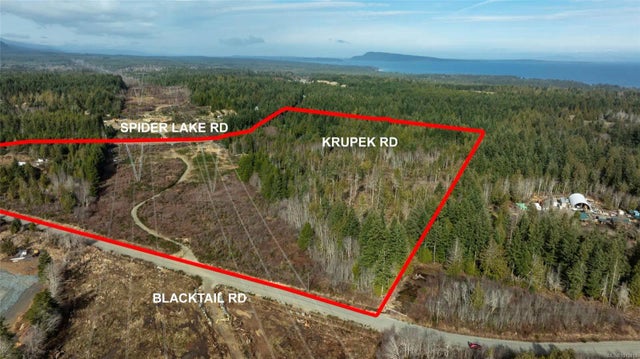 2 of 21 - 815 Spider Lake Rd, Qualicum Beach, BC