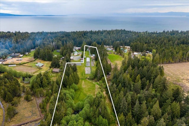 1 of 92 - 4800 Island Hwy W, Qualicum Beach, BC