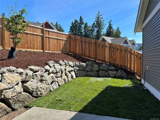 3 of 25 - 108 Burns Pl, Ladysmith, BC