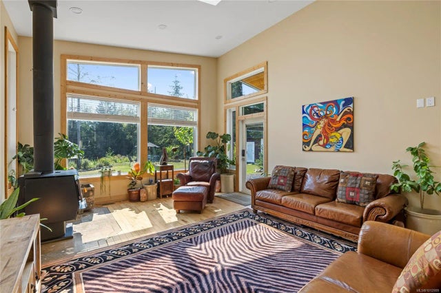 5 of 40 - 440 Gilbert Rd, Qualicum Beach, BC