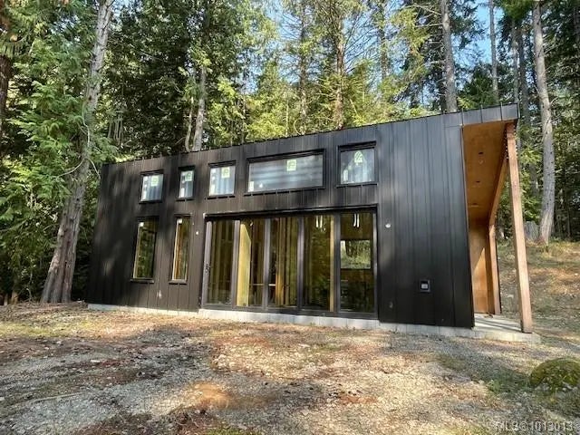 1 of 20 - 1376 Isabella Point Rd, Salt Spring, BC