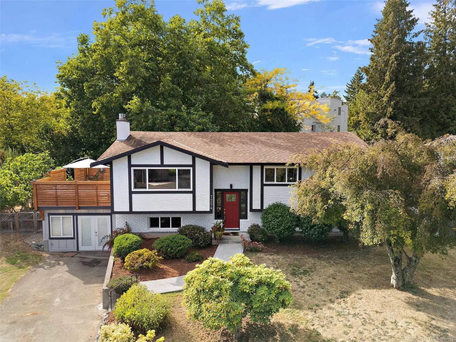 Residential Real Estate for Sale located in the neighborhood of , in the city of Central Saanich, BC