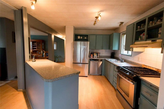 5 of 12 - 6573 Mystery Beach Rd, Fanny Bay, BC