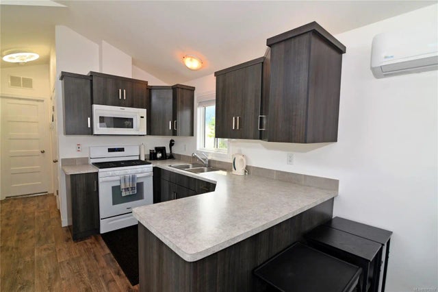 3 of 10 - 2133 Henderson Lake Way 51, Nanaimo, BC