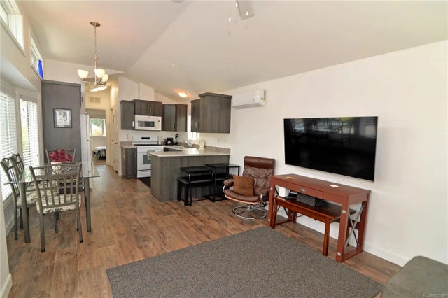 5 of 10 - 2133 Henderson Lake Way 51, Nanaimo, BC