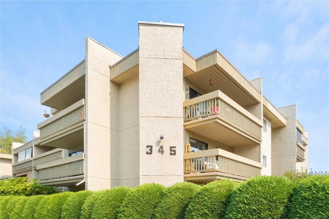 2 of 36 - 345 Morison Ave 301, Parksville, BC