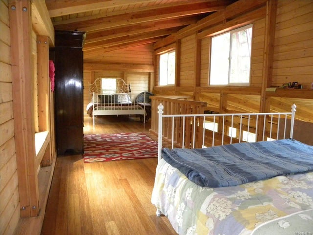4 of 49 - 66 Spring Bay Rd, Lasqueti Island, BC