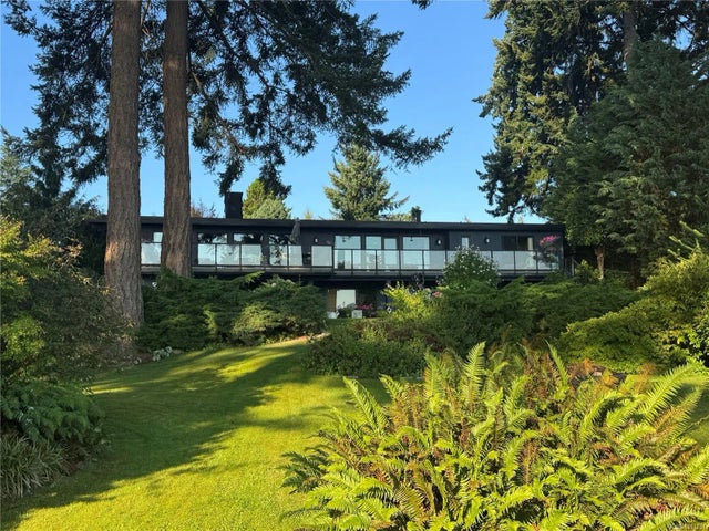 4 of 85 - 1093 Ash St, Campbell River, BC