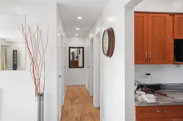 3 of 19 - 536 Strathdee Pl, Colwood, BC