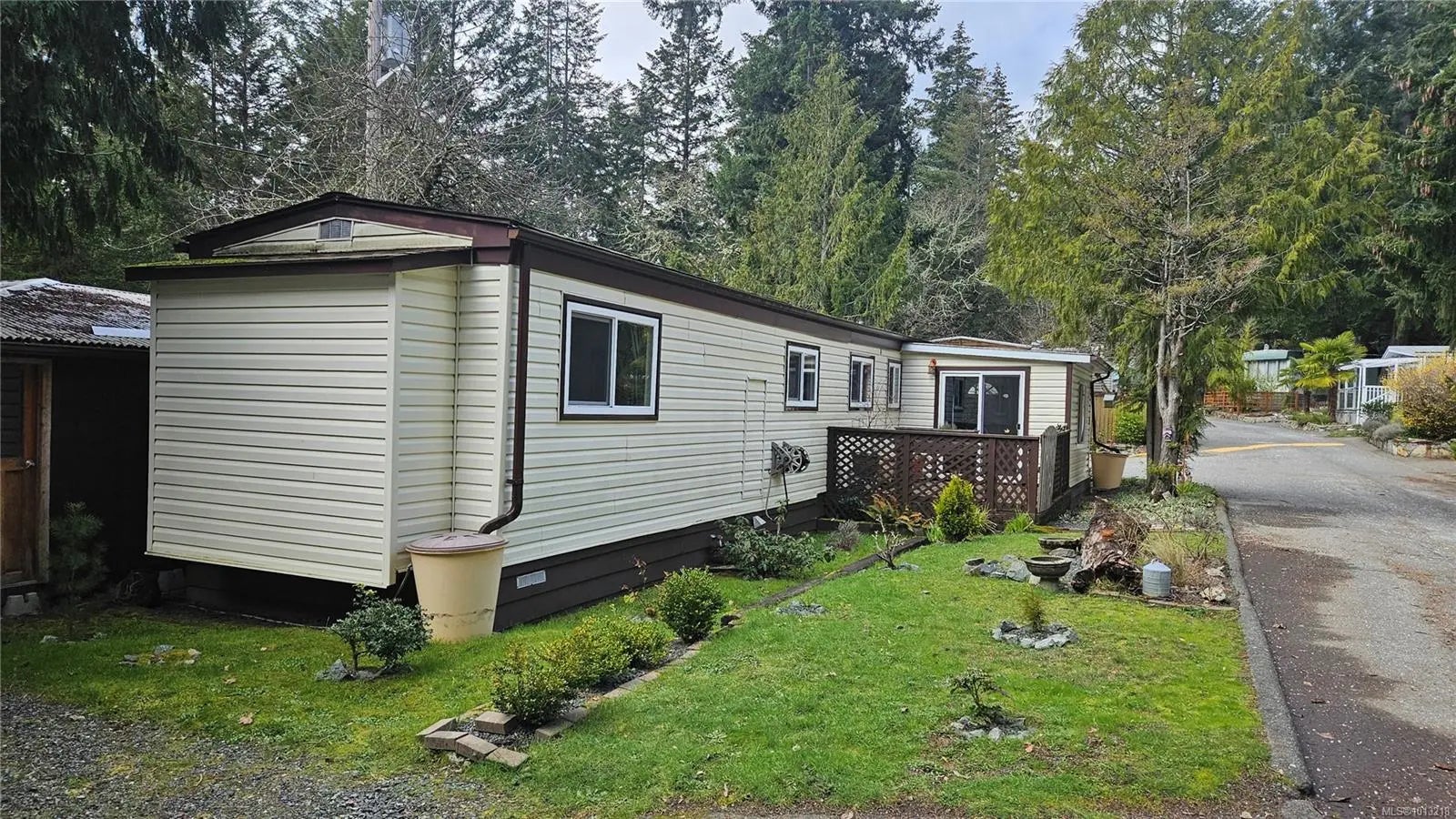 Langford Homes for Sale in the neighborhood of  in the Zipcode of V9C 3T1