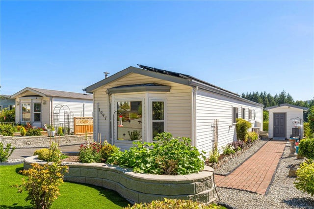 2 of 56 - 1097 Morrell Cir, Nanaimo, BC