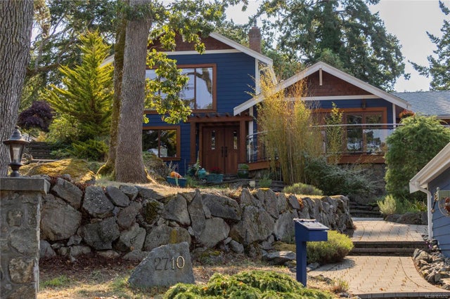 2 of 55 - 2710 Sea View Rd, Saanich, BC